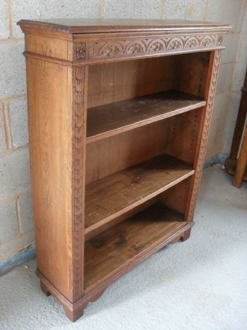 Victorian Carved Oak Bookcase with Adjustable Shelves
