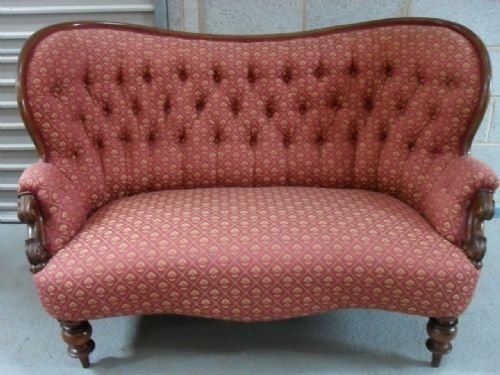 Victorian Walnut Framed Showood Sofa