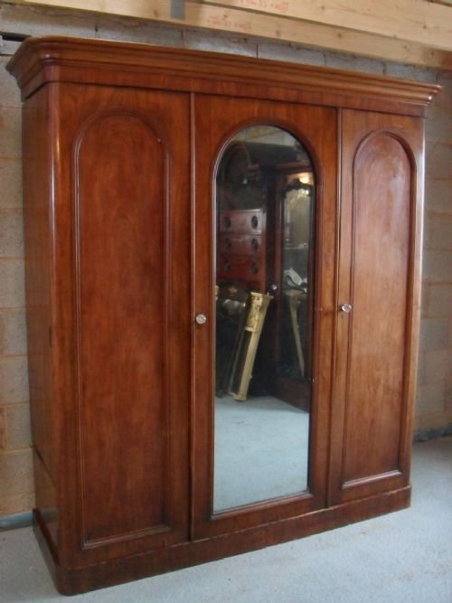 Victorian Mahogany Compactum 3 Door Wardrobe