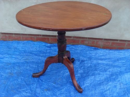 	
19th Cent Mahogany Circular Tilt Top Occasional Table