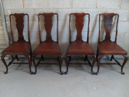 Set of Four Mahogany Queen Anne Style Dining Chairs