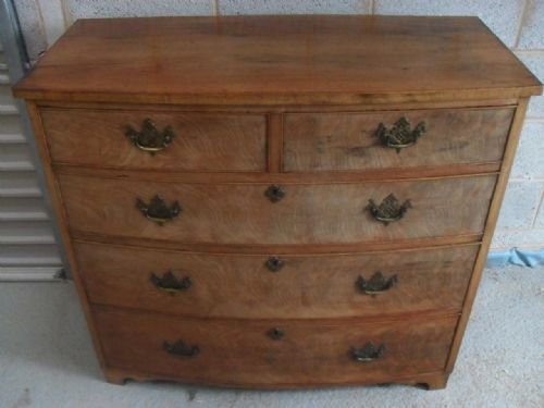 19th Century Mahogany Bow Fronted Chest of Drawers