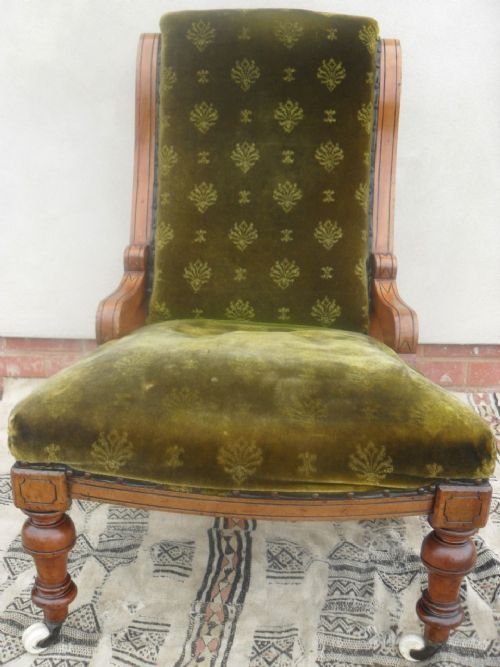 Victorian Ladies Walnut Fireside Chair