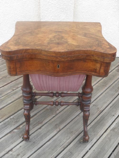 Victorian Burr Walnut Serpentine Fronted Games Table