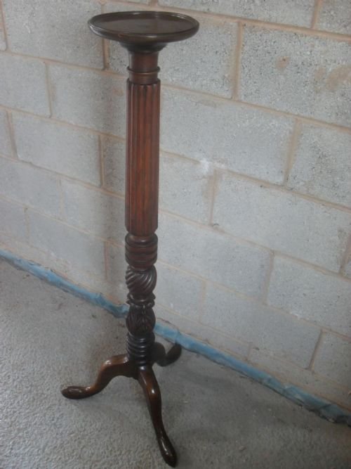 Victorian Mahogany Carved & Reeded Torchere/stand