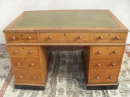 Edwardian Light Oak 3 Piece Pedestal Desk
