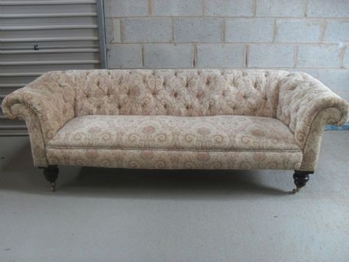 Superb Victorian Mahogany Framed Chesterfield Sofa