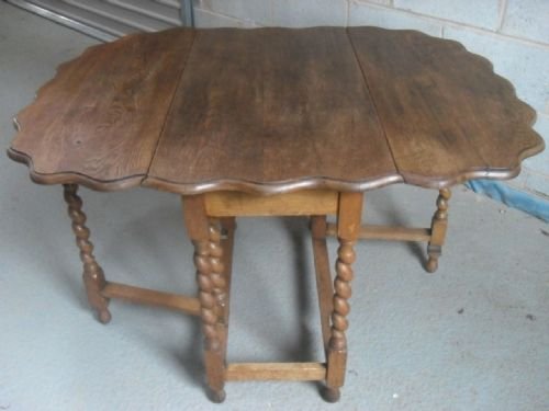 	
Unusual Oak Wavey Edged Gateleg Dining Table