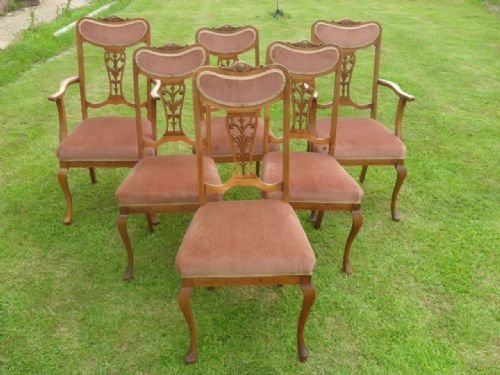 Set of Six (4+2) Edwardian Light Mahogany Dining Chairs