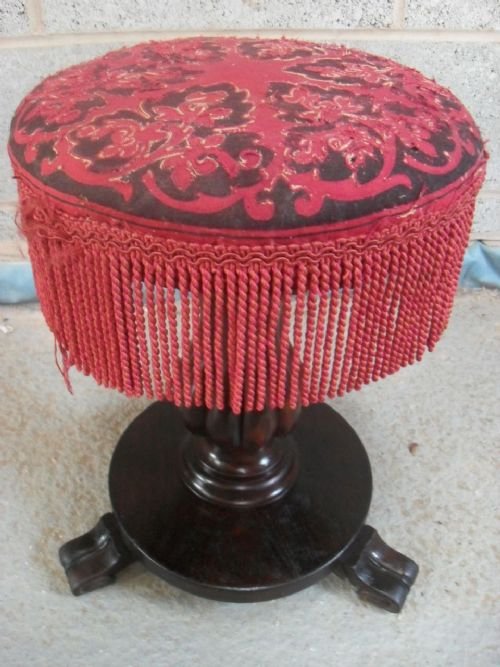 Victorian Walnut Adjustable Swivel Piano Stool
