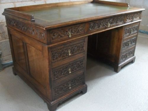 Superb Victorian Carved Oak Pedestal Desk