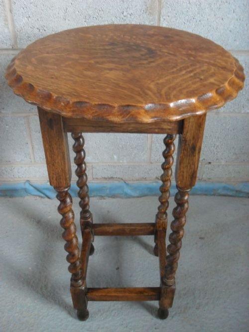 Oak Circular Pie Edged Occasional Table