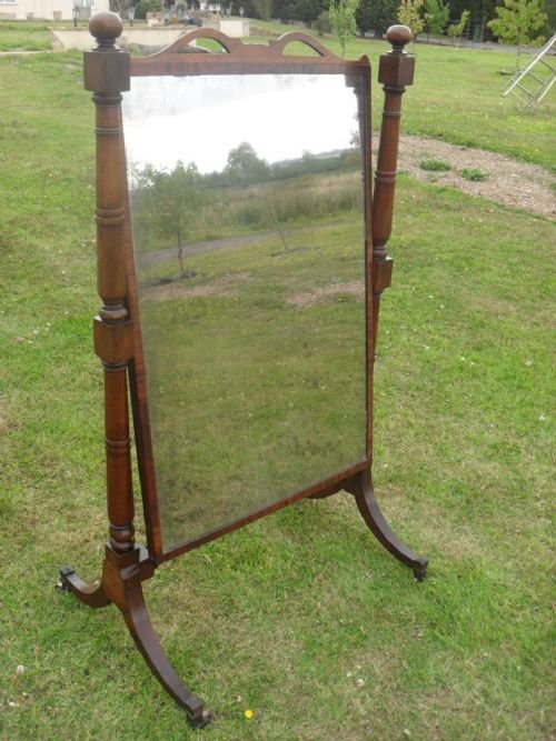 19th Century Mahogany Cheval Mirror with Turned Supports