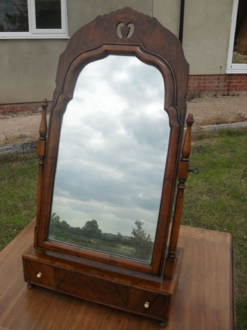 Lovely 19th Century Walnut Crossbanded Figured Swing Mirror