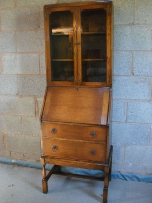 Slim Oak Bureau Bookcase with Key