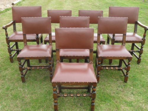 Set of Eight, 6+2 Carvers Oak 17th Century Style Leather Box Dining Chairs