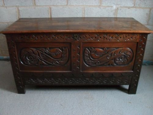 Lovely Early 18th Century Oak Carved and Panel Mule Chest/coffer