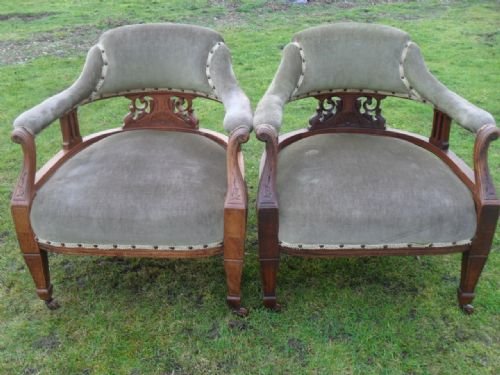 Lovely Pair of Victorian Show Wood Mahogany Upholstered Tub Armchairs