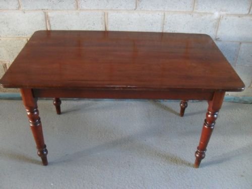 Victorian Mahogany Rectangular Dining Table on Four Turned Legs