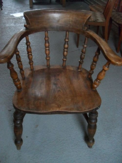 Victorian Elm Turned Spindle Back Smoker's Bow Armchair