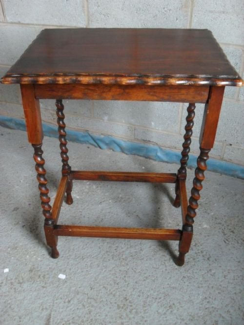 Oak Wavey Edge Rectangular Lamp / Occasional Table