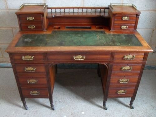 Edwardian Mahogany Gallery Stationary Back Desk
