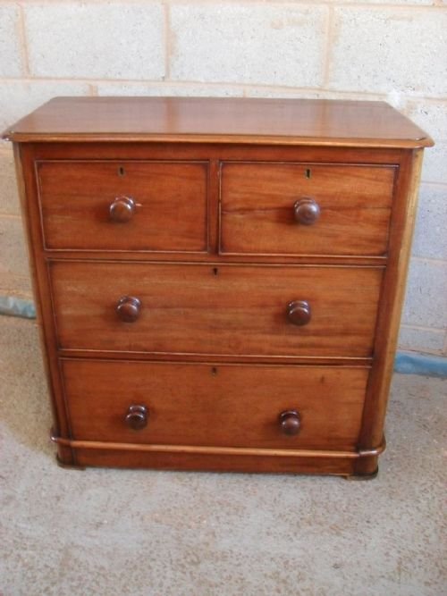 Victorian Mahogany Chest of 2 Over 2 Deep Drawers with Bun Handles