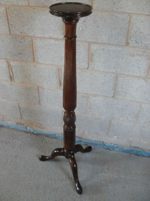 Victorian Mahogany Reeded Column Torchere Stand
