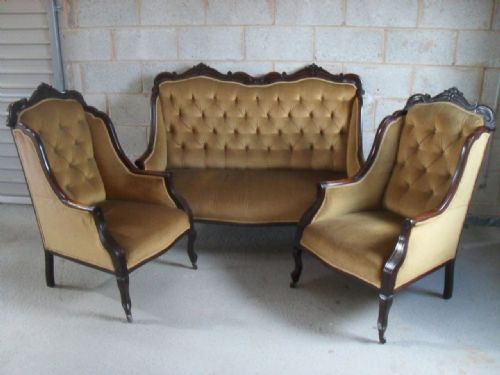 Victorian Show Wood Mahogany Button Upholstered 3 Piece Suite