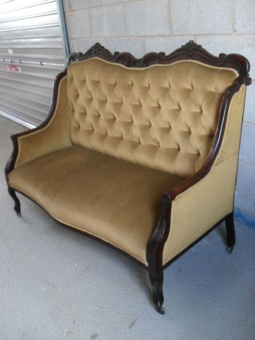 Victorian Show Wood Mahogany Button Upholstered Sofa