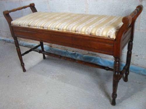 Victorian Mahogany and Upholstered Duet Music / Dressing Stool