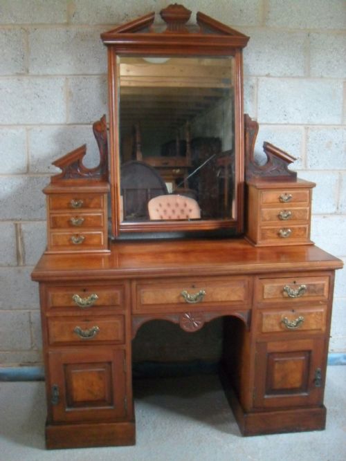 Superb Victorian/edwardian Walnut Mirrored Pedestal Dressing Table