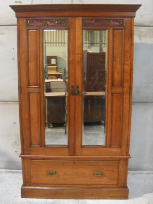 Victorian Carved Mahogany Double Bevel Mirrored Door Wardrobe