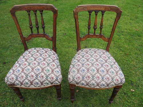 Lovely Pair of Victorian Walnut Inlaid & Strung Bar & Turned Back Dining / Side Chairs