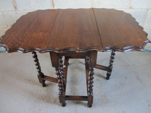 Oak Wavey Edge and Barley Twist Drop Leaf Gate Leg Dining Table
