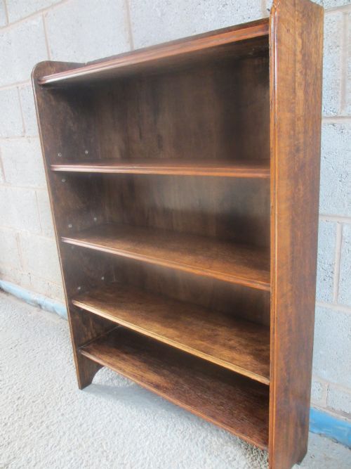 Oak Adjustable Open Standing Bookcase with Gallery Top