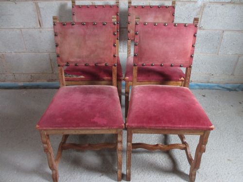 Set of 4 Sturdy Oak Spanish Style Padded Back Dining Chairs