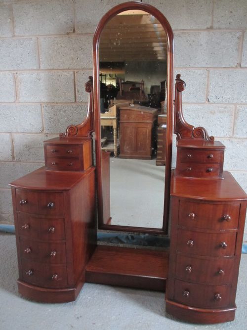 Lovely Victorian Mahogany Cheval Mirror Dressing Table