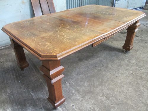 VICTORIAN LIGHT OAK GOTHIC EXTENDING DINING TABLE - ADDITIONAL PHOTO 9