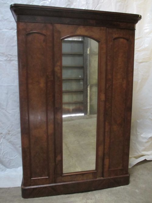 Quality Victorian Burr Walnut Compactum Mirror Door Wardrobe