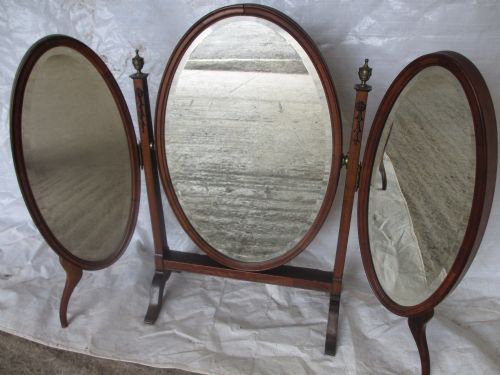 Lovely Edwardian Mahogany Oval Bevel Edge Triptych Dressing Mirror