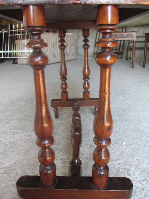 VICTORIAN RECTANGULAR WALNUT BOXWOOD INLAID GAMES TABLE - ADDITIONAL PHOTO 7