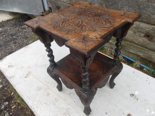 Lovely Victorian Carved Oak Square Occasional Lamp Table