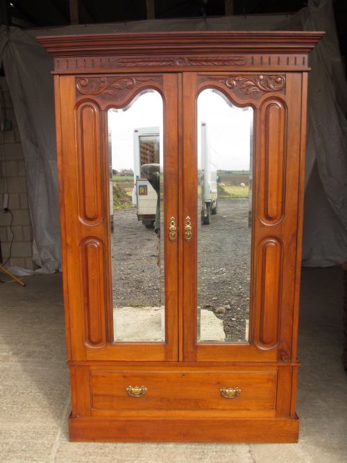 Victorian Walnut 2 Mirror Doors Wardrobe with Drawer Under