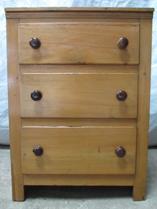 Victorian Pine Sturdy Tall Chest of 3 Deep Drawers with Turned Handles