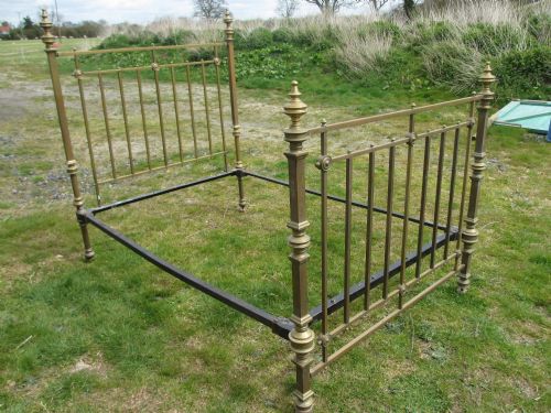 Superb Victorian Brass Rail Double Bed with Turned Finials