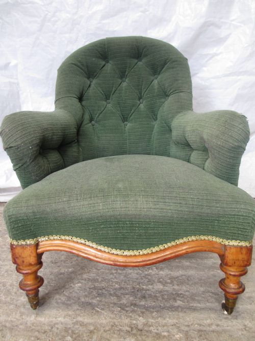 Victorian Walnut Framed Button Upholstered Tub Armchair