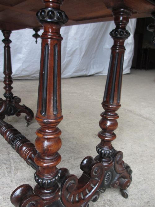 SUPERB QUALITY 19TH CENTURY CARVED ROSEWOOD SOFA TABLE - ADDITIONAL PHOTO 6