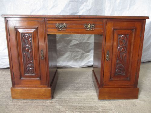 Victorian / Edwardian Walnut & Mahogany Art Nouveau Pedestal Desk