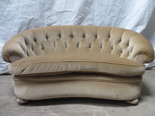 Lovely Victorian Curved Back Serpentine Front Button Upholstered 2 Seat Sofa / Settee